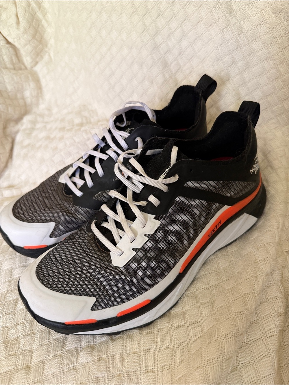 The North Face VECTIV Infinite, Women’s, Athletic Running Sneakers